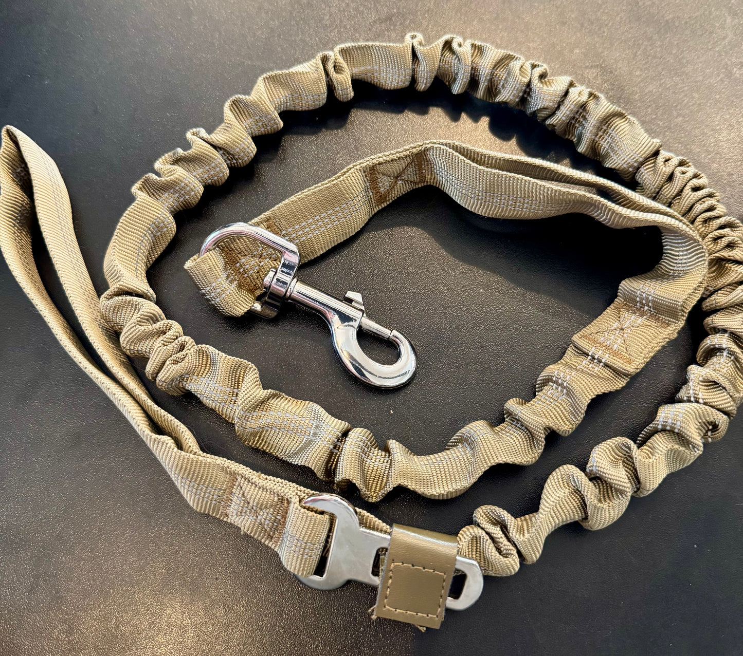 COLLARS-LEASHES-HARNESSES-BACKPACKS