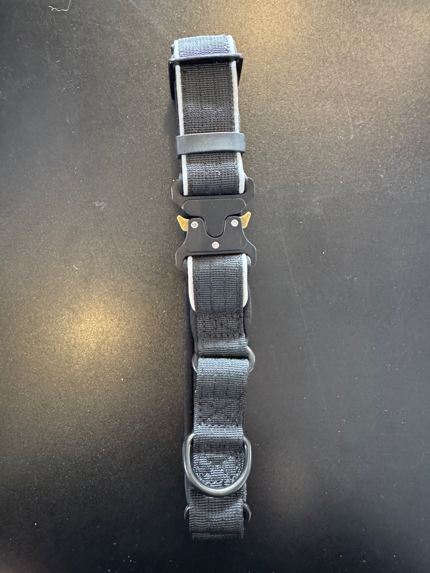 COLLARS-LEASHES-HARNESSES-BACKPACKS